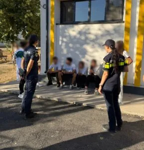 Polițiștii giurgiuveni continuă acțiunile preventive în școli